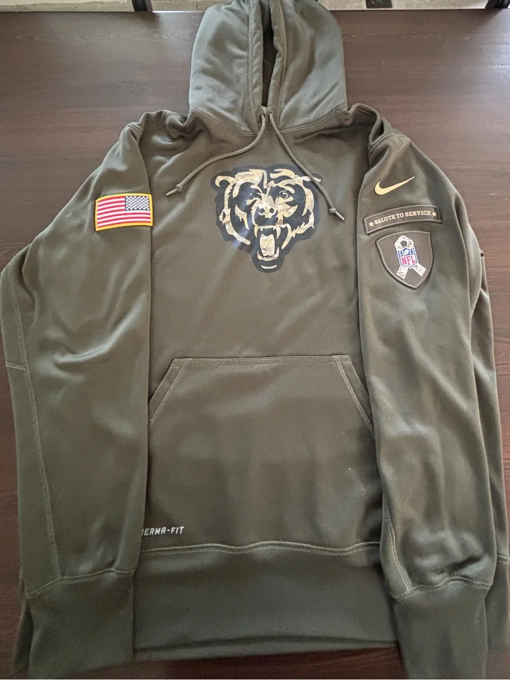 Nike Men’s Olive Green Chicago Bears Salute to Service Hoodie XL
